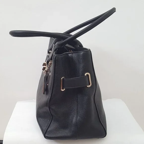 Women's Coach Leather Tote Handbag Purse Color Black! Like New H- 9” W- 13” D-5” - Picture 4 of 13